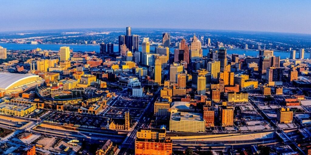 Detroit skyline 1200x600